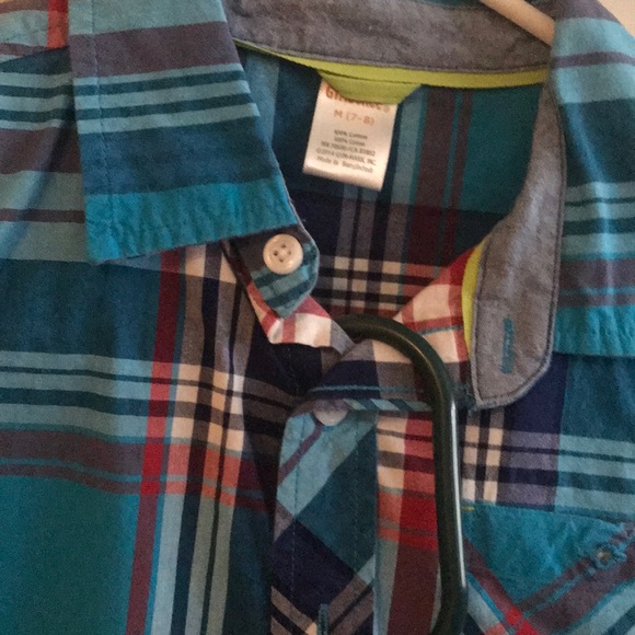 Shirts - Picture 2 of 3